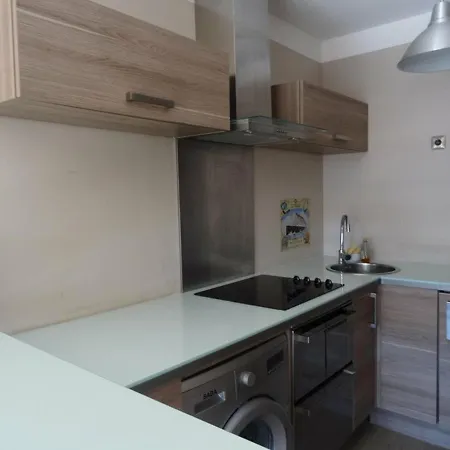 Appartement Hyeres, 3 Pieces, 4 Personnes - Fr-1-335-142 イエール